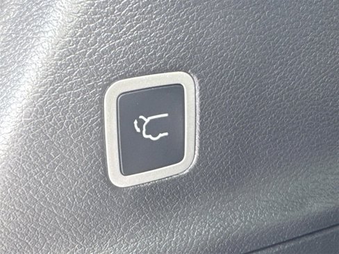 New 2026 Chrysler Pacifica Select image 14