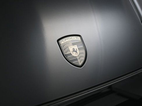 New 2025 Porsche Cayenne Turbo image 13