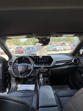 Used 2024 Chevrolet Trax RS w/ Driver Confidence Package image 17
