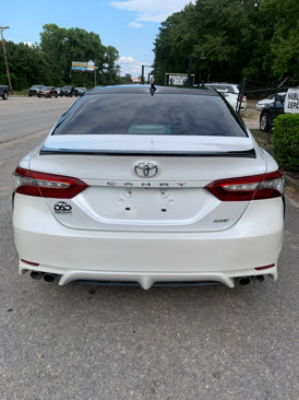 Used 2019 Toyota Camry XSE image 5