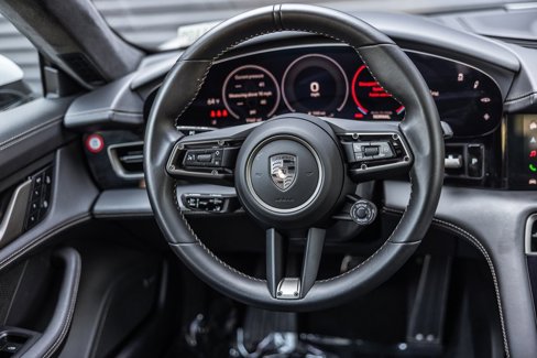 Certified 2025 Porsche Taycan Turbo image 13