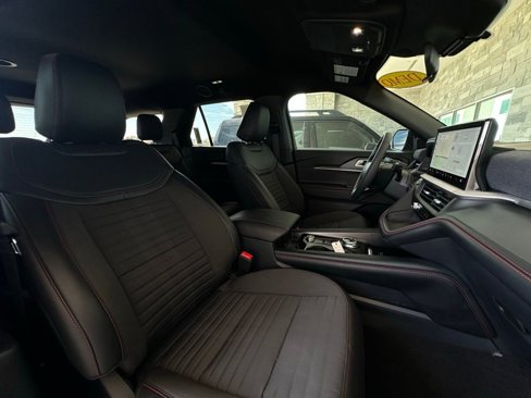 New 2025 Ford Explorer ST-Line image 46