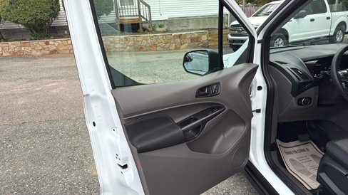 Used 2020 Ford Transit Connect XL image 18
