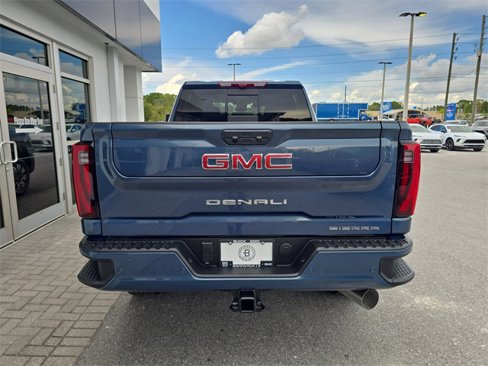New 2026 GMC Sierra 2500 Denali w/ Denali Reserve Package image 8