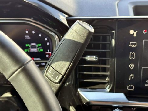 Certified 2025 GMC Sierra 1500 Elevation image 26