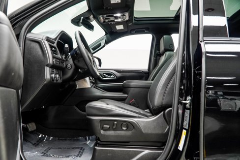 Used 2024 Chevrolet Tahoe Z71 w/ Luxury Package image 38