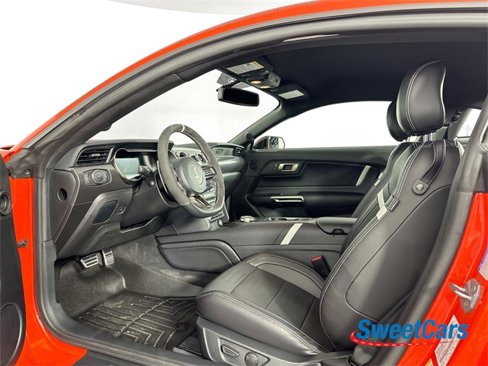 Used 2022 Ford Mustang Shelby GT500 w/ Technology Package image 9