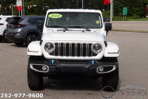 Used 2024 Jeep Wrangler Unlimited Sahara image 2