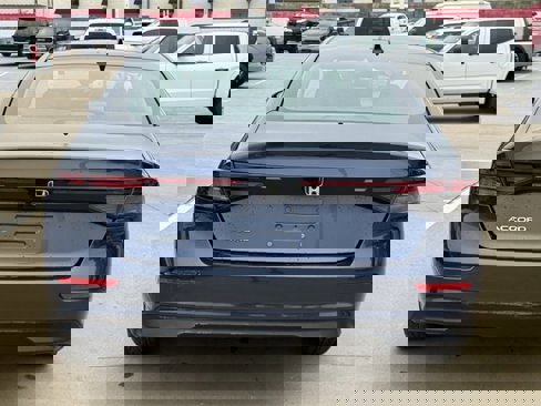 Used 2023 Honda Accord EX image 5