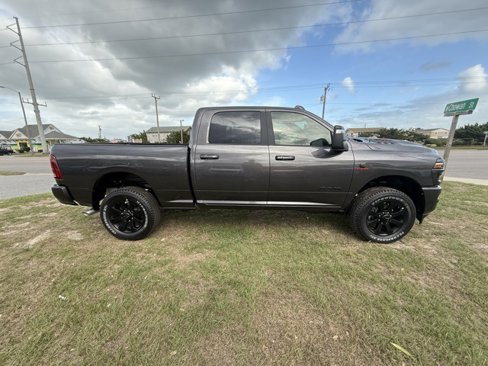 New 2026 RAM 2500 Laramie image 8