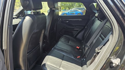 Used 2020 Land Rover Range Rover Evoque R-Dynamic SE image 21
