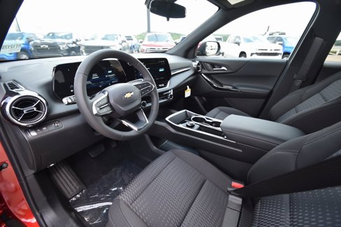 New 2026 Chevrolet Equinox LT image 10