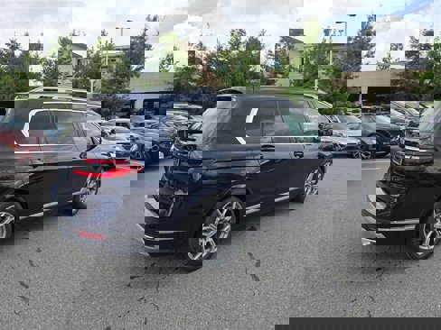New 2026 BMW X7 xDrive40i image 3