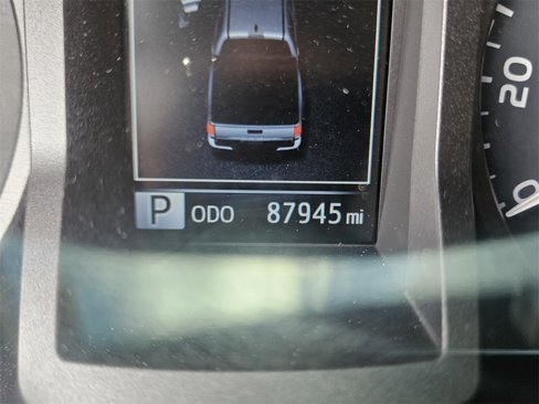 Used 2018 Toyota Tacoma TRD Sport image 38