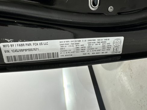 Used 2023 Jeep Wagoneer Series II image 40