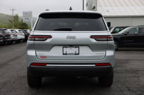 New 2025 Jeep Grand Cherokee L Limited image 4