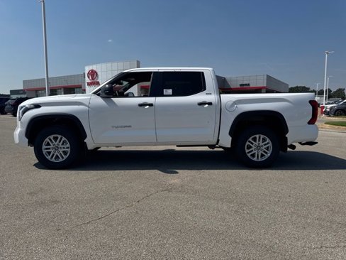 New 2026 Toyota Tundra SR5 image 2