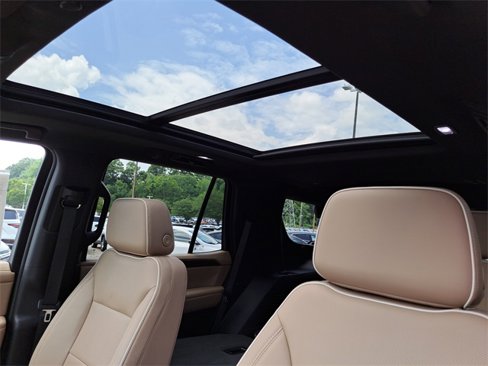 Used 2024 Chevrolet Tahoe Premier image 23