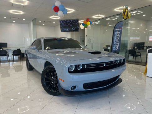Used 2022 Dodge Challenger GT w/ Plus Package image 3