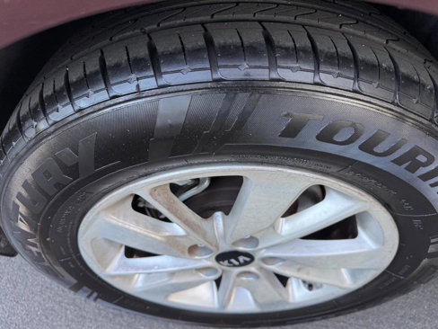 Used 2016 Kia Optima LX image 25