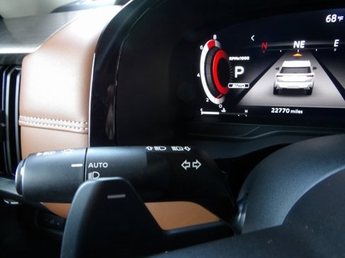 Certified 2023 Nissan Pathfinder Platinum image 50