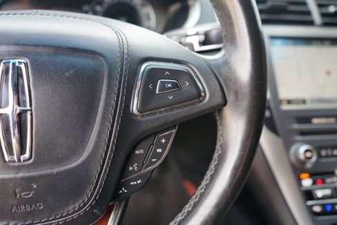Used 2019 Lincoln MKZ Reserve image 27