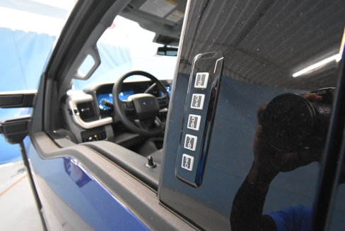 New 2026 Ford F250 4x4 Crew Cab Super Duty image 3