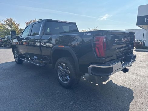 New 2026 GMC Sierra 2500 SLT image 8
