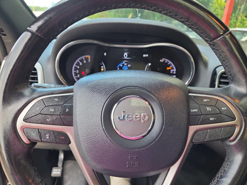 Used 2020 Jeep Grand Cherokee Limited w/ Luxury Group II image 10
