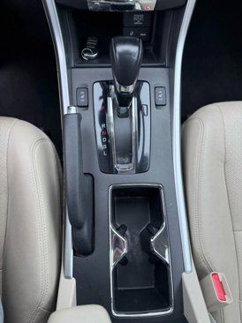 Used 2015 Honda Accord EX-L image 29
