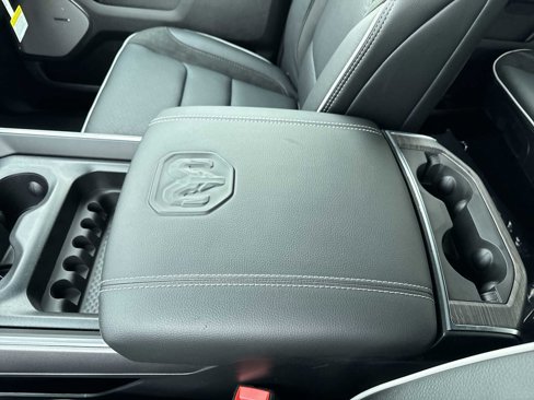 New 2025 RAM 1500 Laramie w/ Night Edition image 27