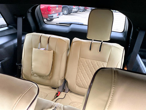 Used 2019 Ford Explorer XLT image 18