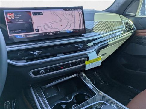 New 2026 BMW X7 M60i image 12