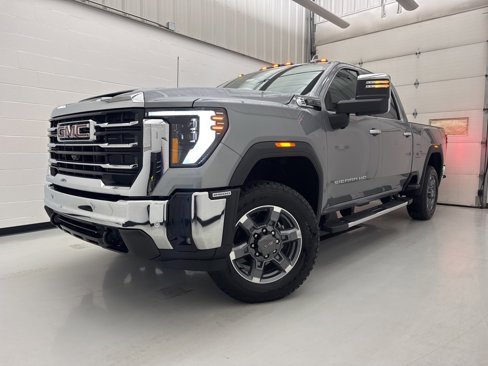 New 2026 GMC Sierra 2500 SLT w/ SLT Premium Package image 3