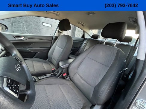 Used 2022 Hyundai Accent SEL image 16