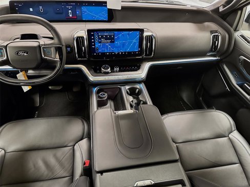 New 2025 Ford Expedition Platinum image 23