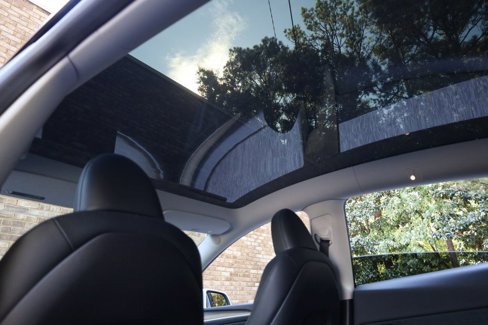 Used 2023 Tesla Model Y Long Range image 17