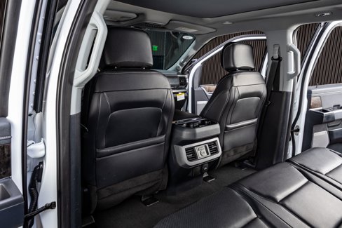 Used 2024 Ford F250 Lariat image 35
