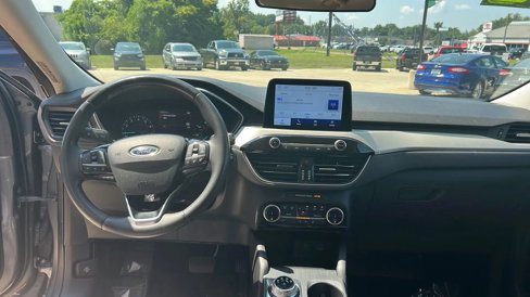 Used 2022 Ford Escape SE w/ Convenience Package image 12
