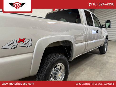 Used 2004 Chevrolet Silverado 2500 LT w/ Heavy-Duty Power Package image 8