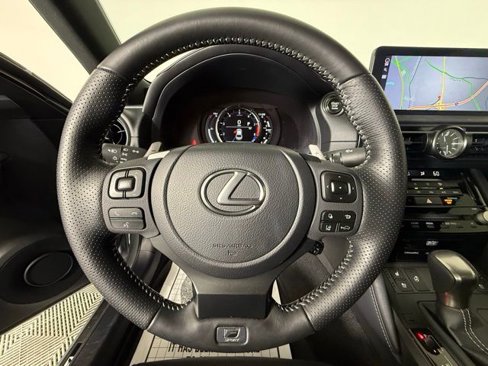 Used 2025 Lexus IS 500 image 25