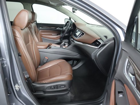 Used 2018 Buick Enclave Avenir w/ Avenir Technology Package image 21