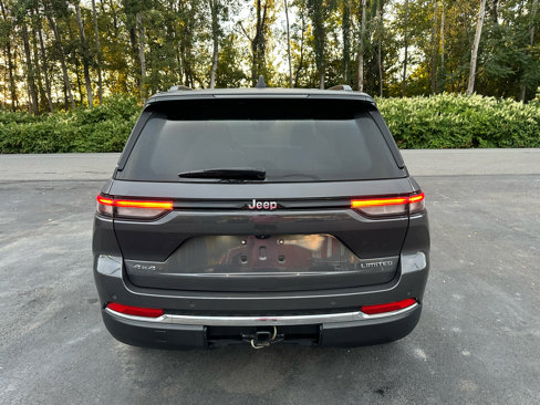 Used 2022 Jeep Grand Cherokee Limited w/ Trailer Tow Prep Group (B) image 6