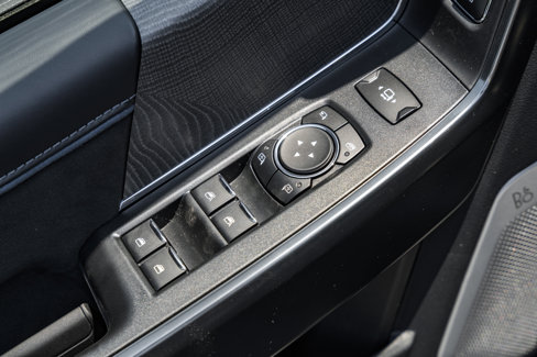 New 2025 Ford F350 Platinum image 40