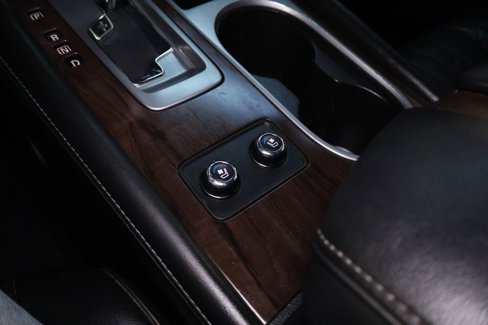 Used 2020 Nissan Murano Platinum image 37