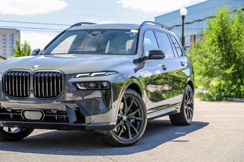 New 2026 BMW X7 xDrive40i w/ Executive Package image 2