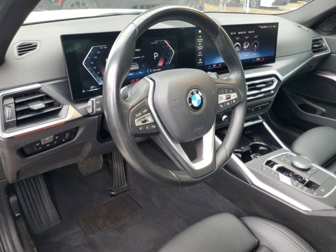 Used 2024 BMW 330i Sedan image 17