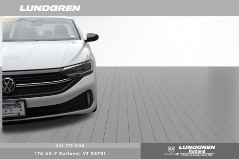 Used 2023 Volkswagen Jetta Sport image 34