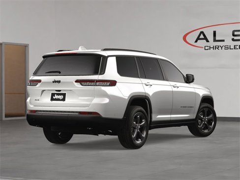 New 2025 Jeep Grand Cherokee L Altitude image 5