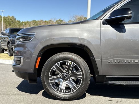 New 2025 Jeep Wagoneer L 4WD w/ Convenience Group I image 10
